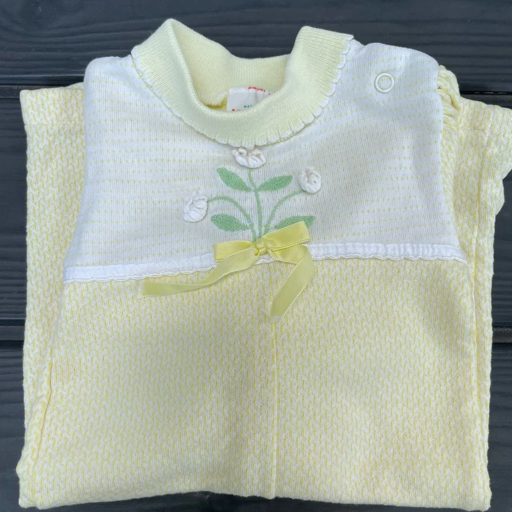 Vintage  Y2K 90’s Health-Tex Baby Girl Outfit  Sz. 6 Mos.